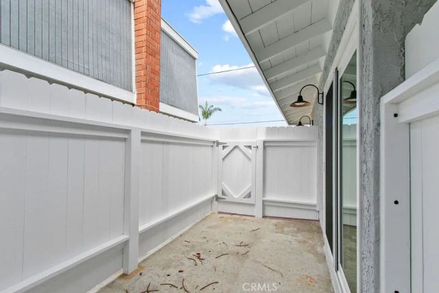 1703 Delaware Street 2, Huntington Beach, CA 92648