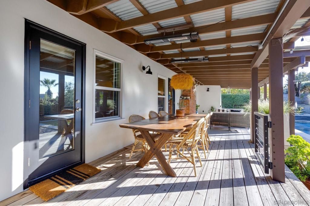 Image 20 of property listing at 554 & 556 Stratford Dr, Encinitas, CA 92024