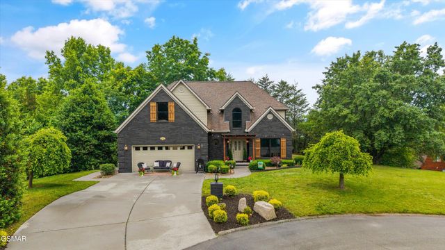 704 Blue Dun Court, Pigeon Forge, TN 37863
