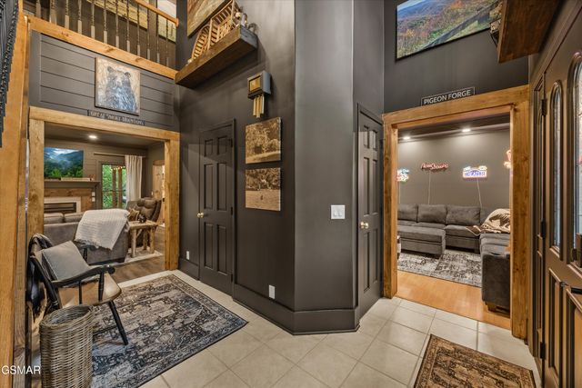 704 Blue Dun Court, Pigeon Forge, TN 37863