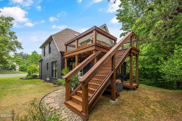 704 Blue Dun Court, Pigeon Forge, TN 37863