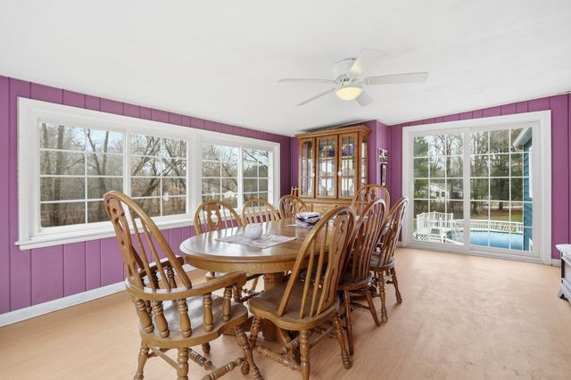 32 Gentes Road, Essex Junction, VT 05452