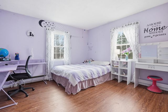 32 Gentes Road, Essex Junction, VT 05452