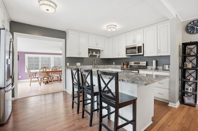 32 Gentes Road, Essex Junction, VT 05452