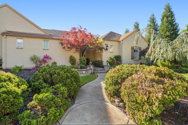 8900 Belford Ct, Roseville, CA 95747