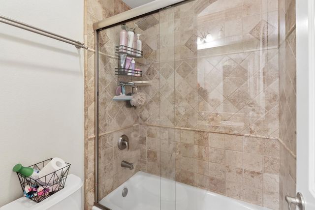 8900 Belford Ct, Roseville, CA 95747