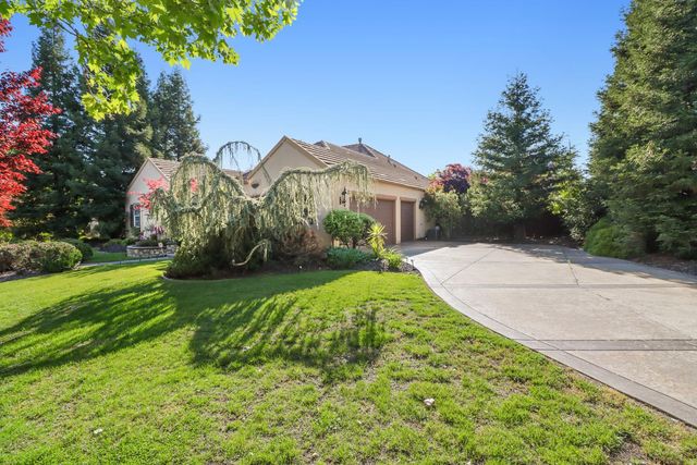 8900 Belford Ct, Roseville, CA 95747