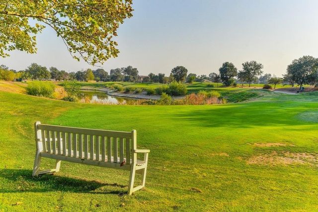 8900 Belford Ct, Roseville, CA 95747