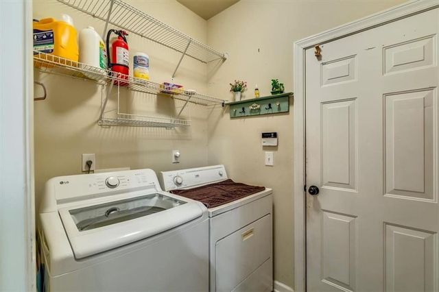 1427 Preserve Park Drive, Loganville, GA 30052
