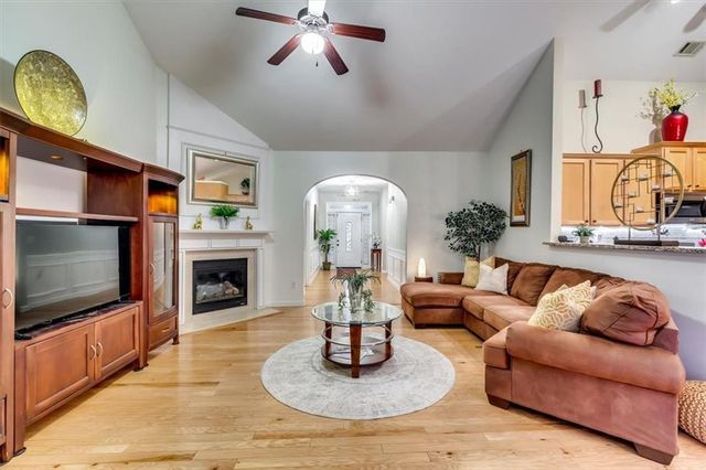 1427 Preserve Park Drive, Loganville, GA 30052
