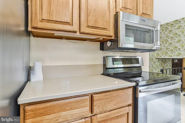 2266 EASTON CT, Waldorf, MD 20602