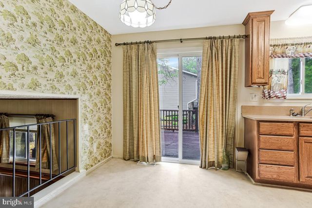 2266 EASTON CT, Waldorf, MD 20602