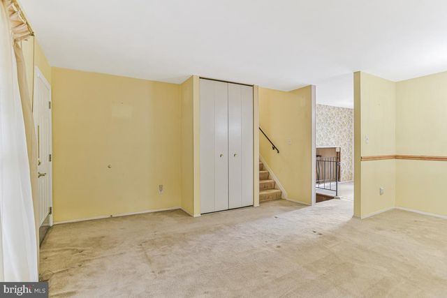 2266 EASTON CT, Waldorf, MD 20602
