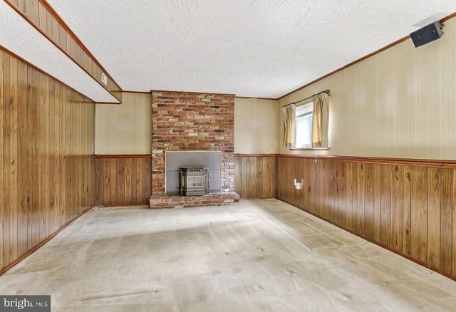 2266 EASTON CT, Waldorf, MD 20602