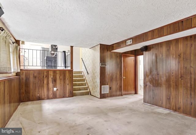 2266 EASTON CT, Waldorf, MD 20602