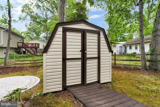 2266 EASTON CT, Waldorf, MD 20602