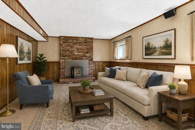 2266 EASTON CT, Waldorf, MD 20602