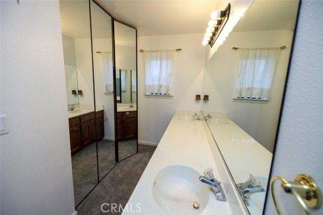 1674 Knoll Court, Merced, CA 95340