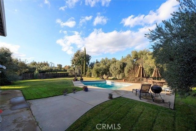 1674 Knoll Court, Merced, CA 95340