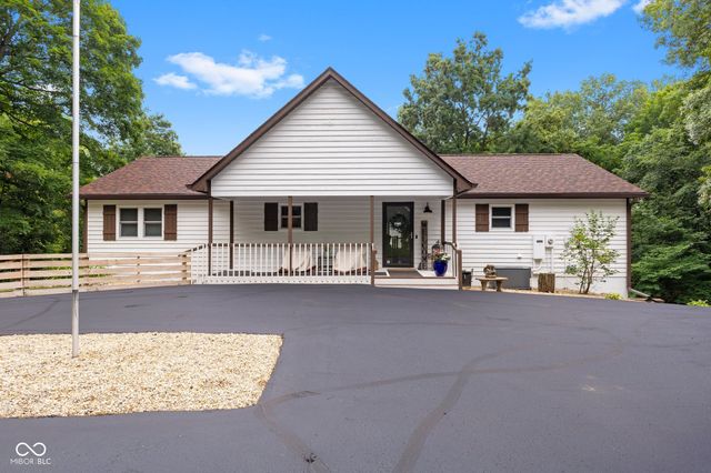 7701 Center Lake Road, Nineveh, IN 46164