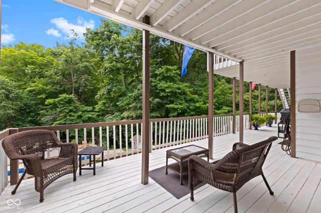 7701 Center Lake Road, Nineveh, IN 46164