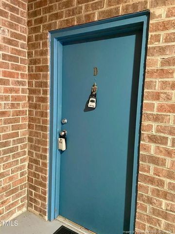 1212 Schaub Drive Apt D, Raleigh, NC 27606