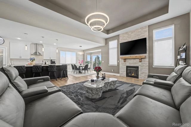 19853 Chase Drive, Macomb Township, MI 48042