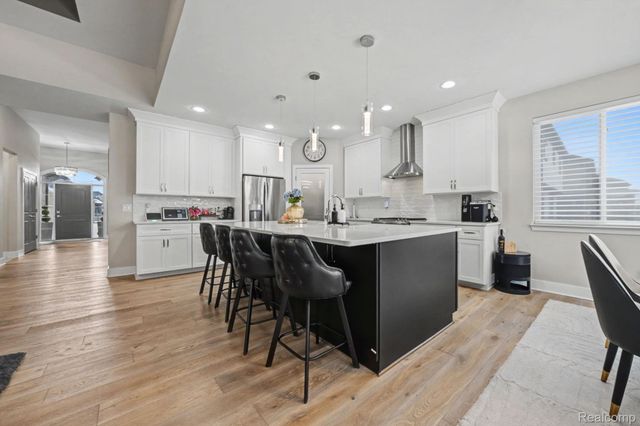 19853 Chase Drive, Macomb Township, MI 48042