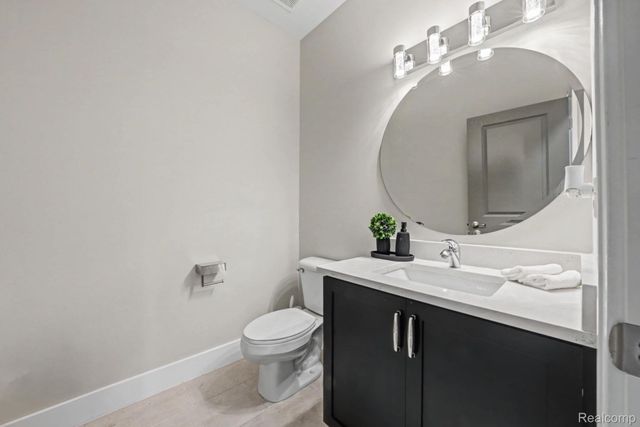 19853 Chase Drive, Macomb Township, MI 48042