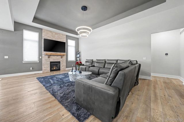 19853 Chase Drive, Macomb Township, MI 48042