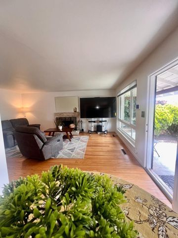 16158 Via Walter, San Lorenzo, CA 94580