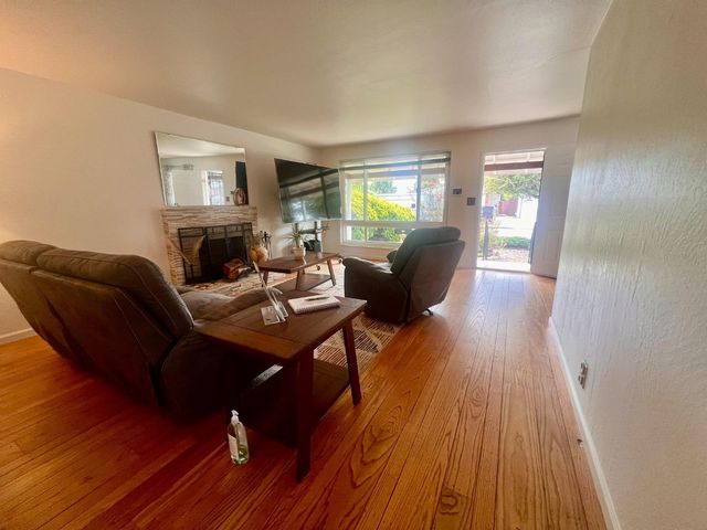 16158 Via Walter, San Lorenzo, CA 94580