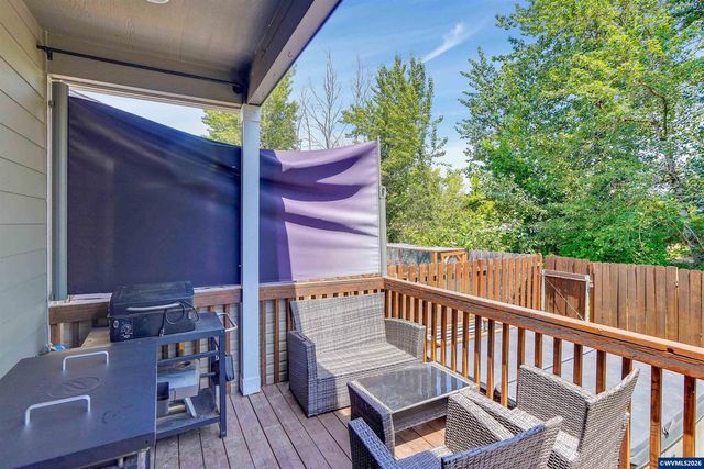 3426 Edward Dr SE, Salem, OR 97302