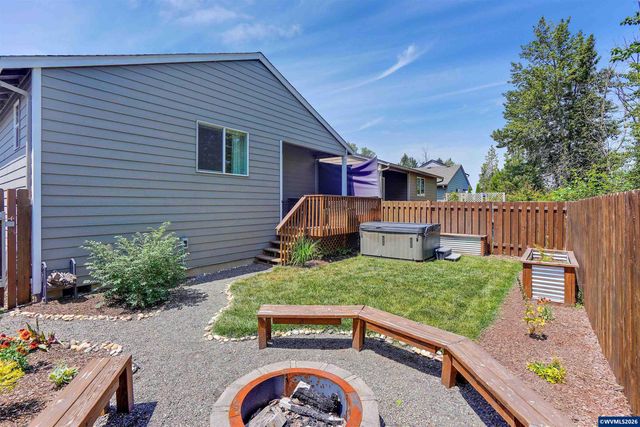 3426 Edward Dr SE, Salem, OR 97302
