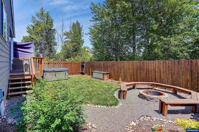 3426 Edward Dr SE, Salem, OR 97302