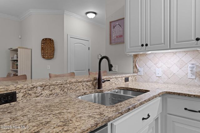 4504 Celadon Lane, New Bern, NC 28562
