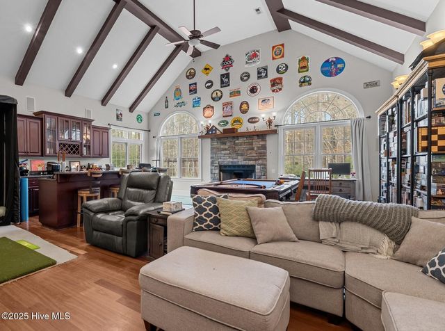 4504 Celadon Lane, New Bern, NC 28562