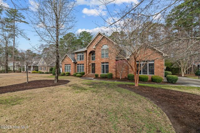4504 Celadon Lane, New Bern, NC 28562