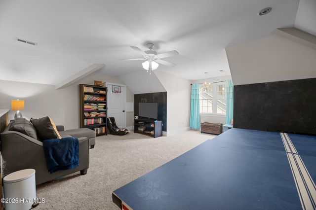 4504 Celadon Lane, New Bern, NC 28562