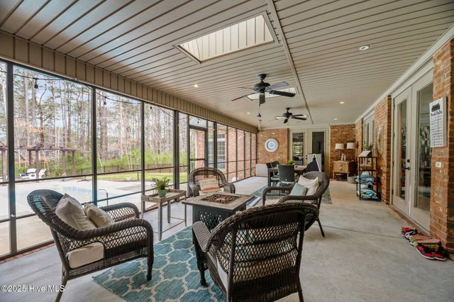 4504 Celadon Lane, New Bern, NC 28562