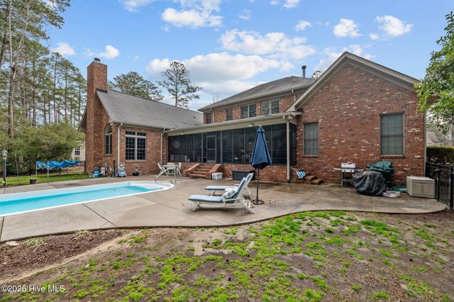 4504 Celadon Lane, New Bern, NC 28562