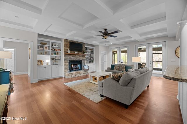 4504 Celadon Lane, New Bern, NC 28562