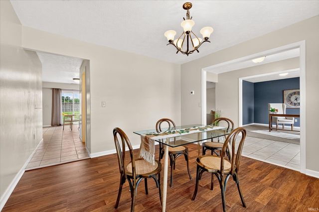 3900 Kyverdale Drive, Lafayette, IN 47909