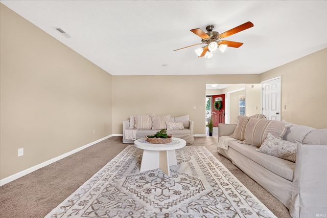 3900 Kyverdale Drive, Lafayette, IN 47909