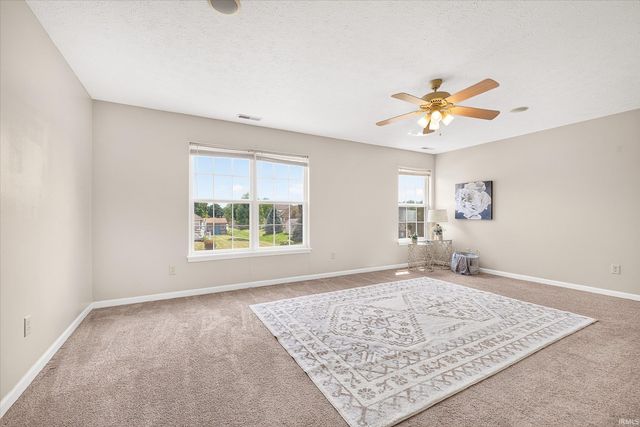 3900 Kyverdale Drive, Lafayette, IN 47909