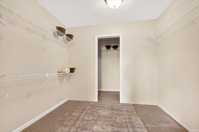3900 Kyverdale Drive, Lafayette, IN 47909
