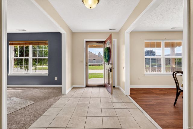 3900 Kyverdale Drive, Lafayette, IN 47909