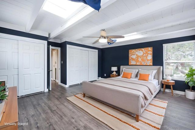 2114 Diamond St, San Diego, CA 92109