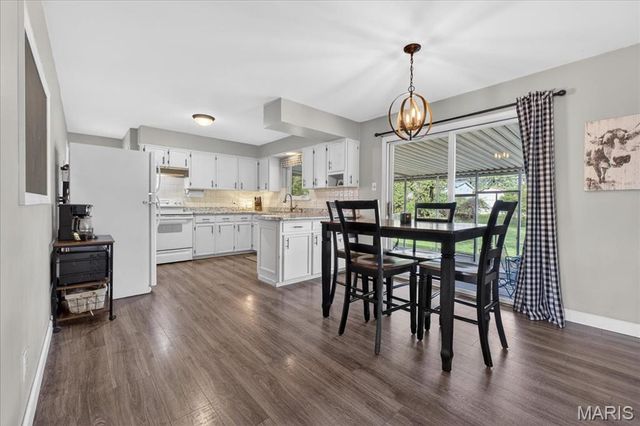 77 Ruth Drive, St Charles, MO 63301