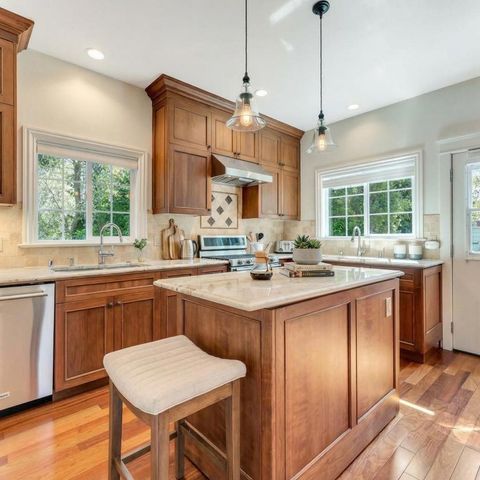 112 Churchill Avenue, Palo Alto, CA 94301